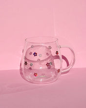 Load image into Gallery viewer, Rose Gold Mini Daisy Glass Mug
